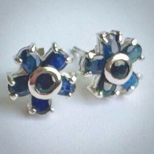 Natural Blue Sapphire Flower Stud EARRINGS Sterling Silver 925 NEW